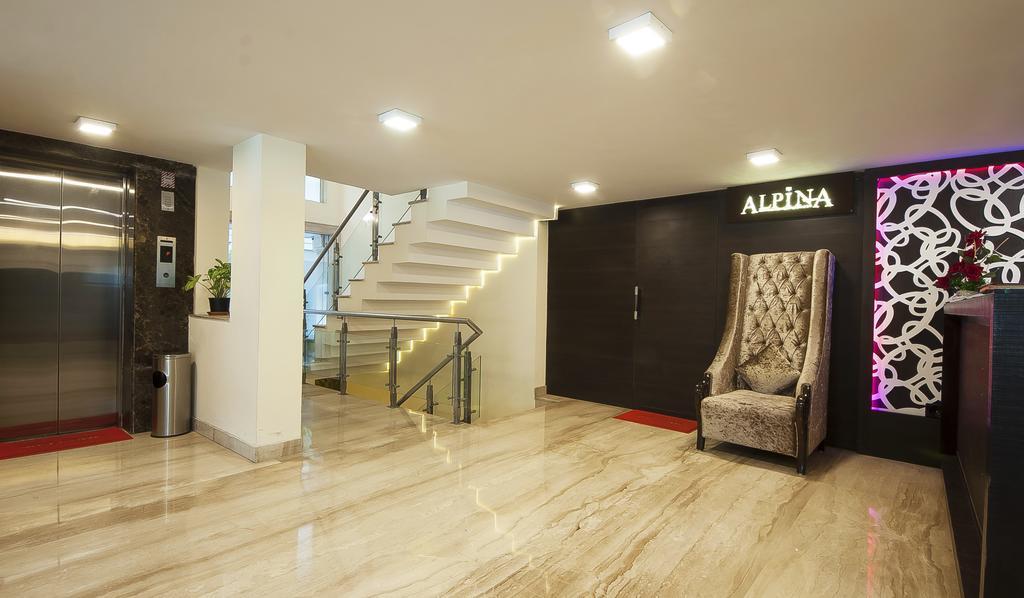 Alpina Hotels & Suites Nova Deli Exterior foto