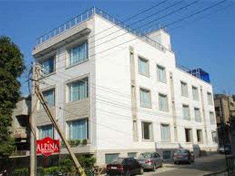 Alpina Hotels & Suites Nova Deli Exterior foto
